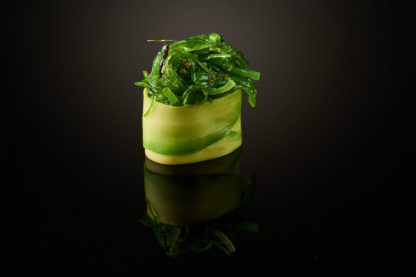 Avocado Wakame Gunkan (2 pcs.)