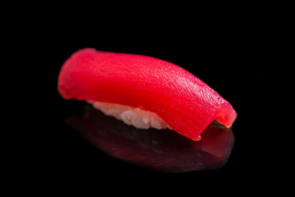 Tuna Nigiri (2 pcs.)